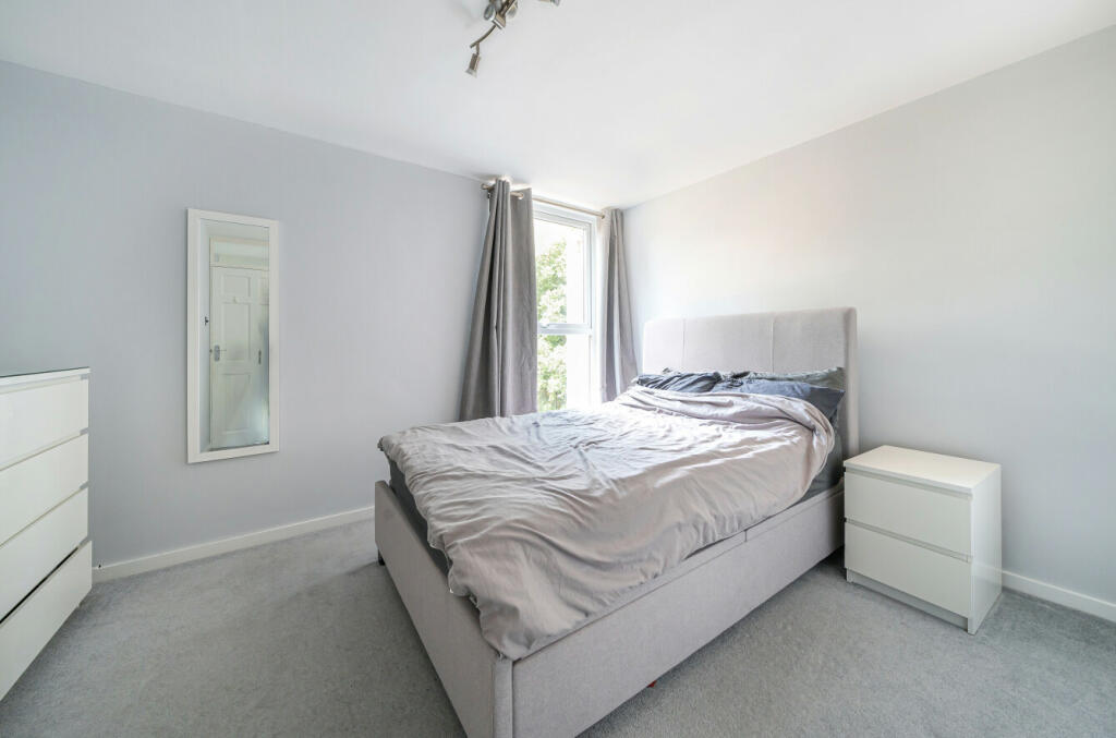 Additional property image - Willow Grove, Chislehurst, Kent, BR7