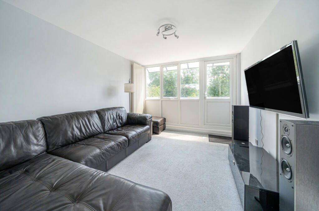 Additional property image - Willow Grove, Chislehurst, Kent, BR7