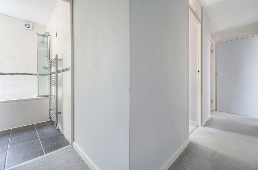 Additional property image - Willow Grove, Chislehurst, Kent, BR7