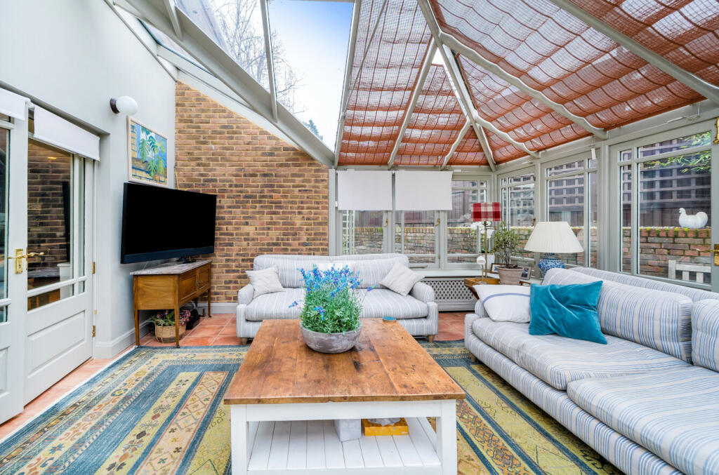 Additional property image - Romney Drive, Bromley, Kent, BR1