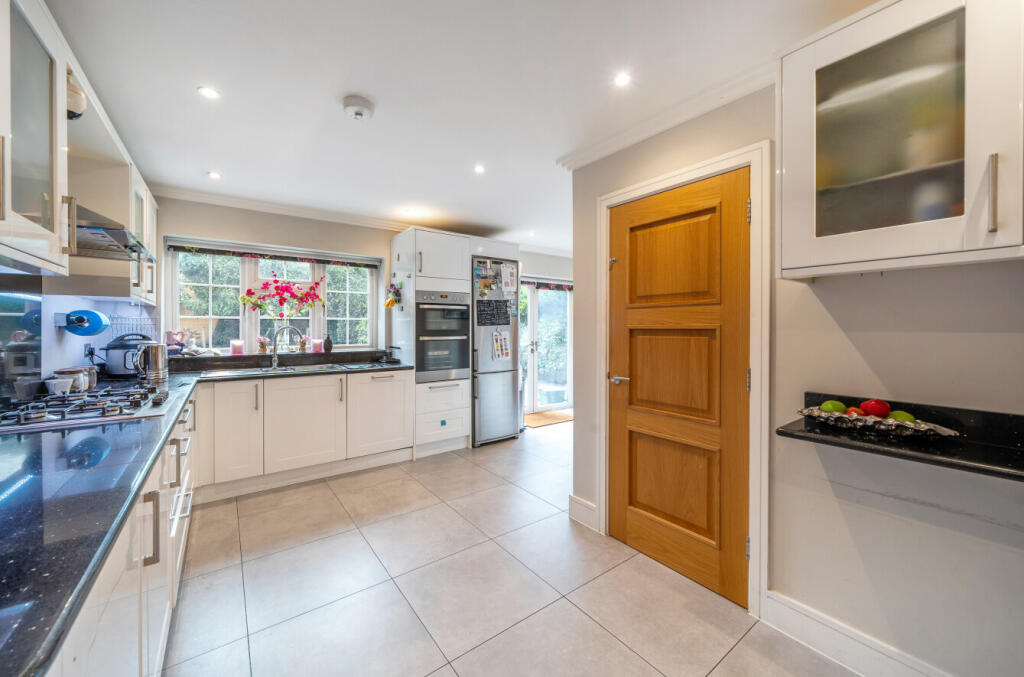 Additional property image - Dickens Drive, Chislehurst, KENT, BR7