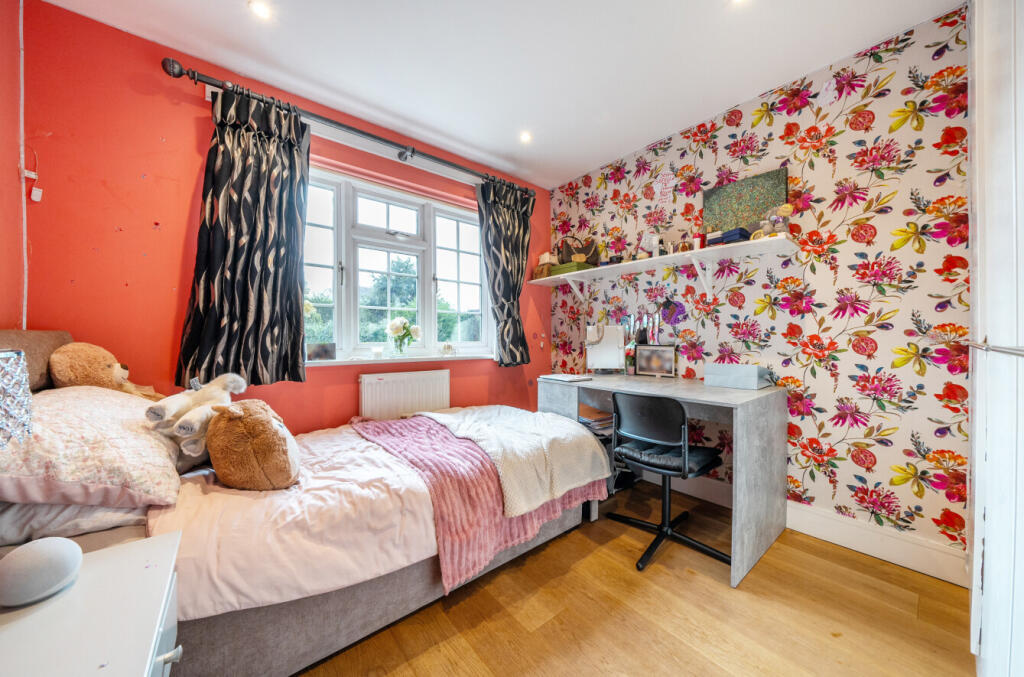 Additional property image - Dickens Drive, Chislehurst, KENT, BR7