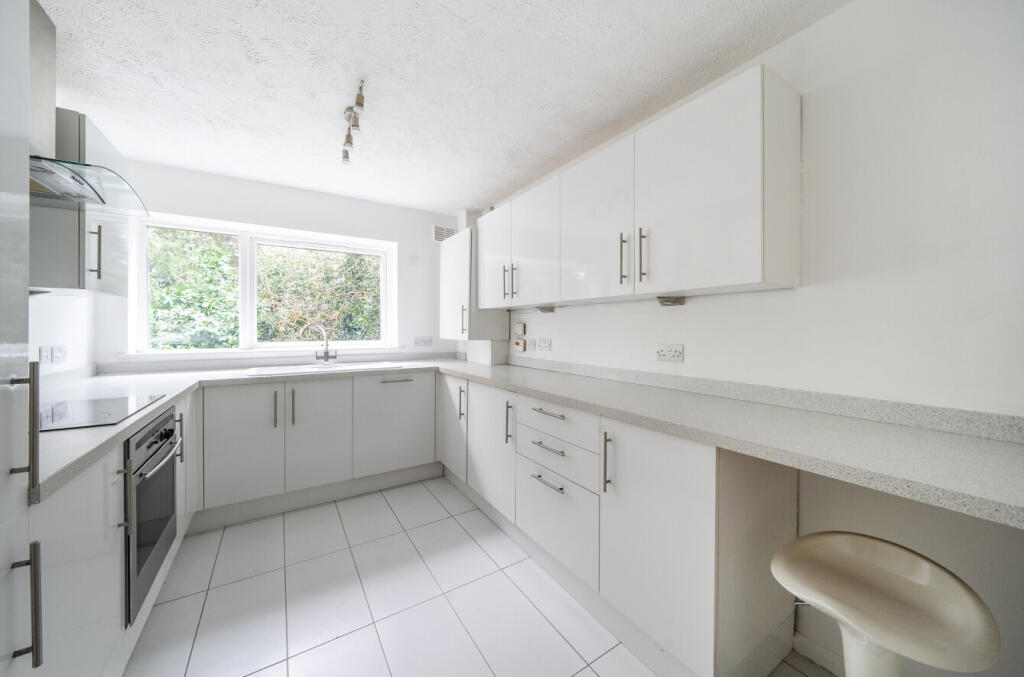 Additional property image - Kemnal Road, Chislehurst, Kent, BR7