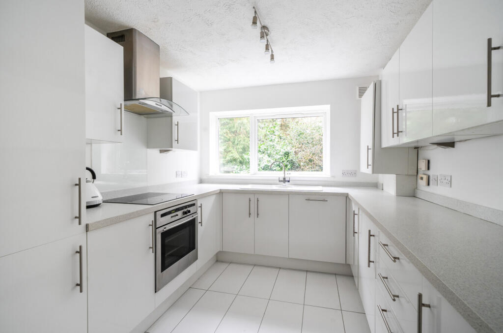 Additional property image - Kemnal Road, Chislehurst, Kent, BR7