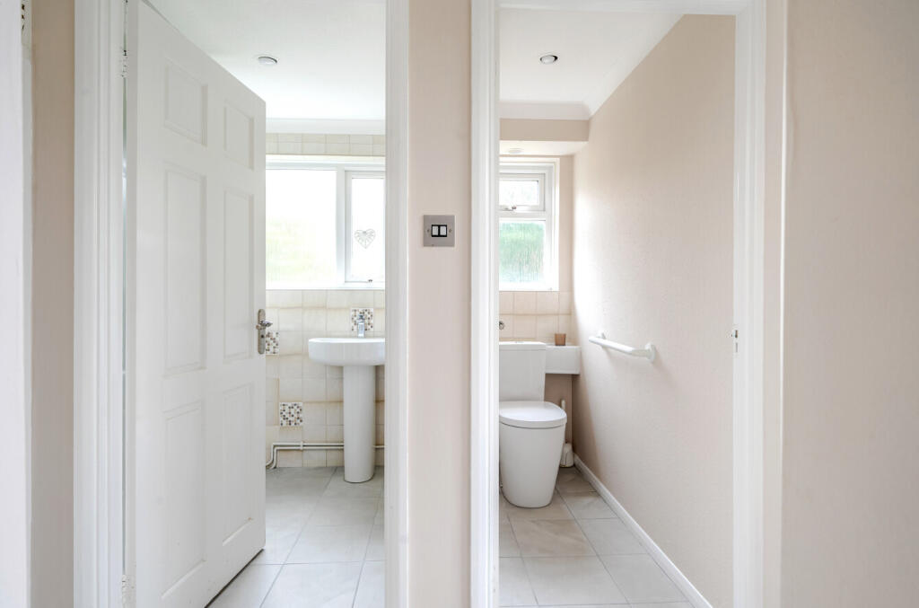 Additional property image - Green Lane, Chislehurst, Kent, BR7