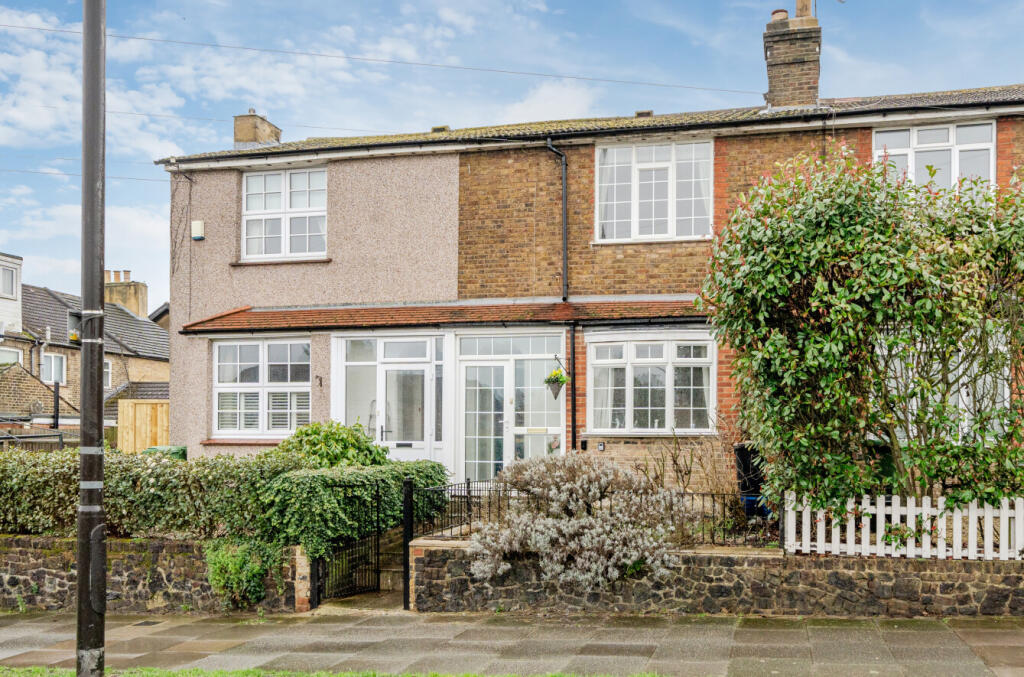 Additional property image - Green Lane, Chislehurst, Kent, BR7