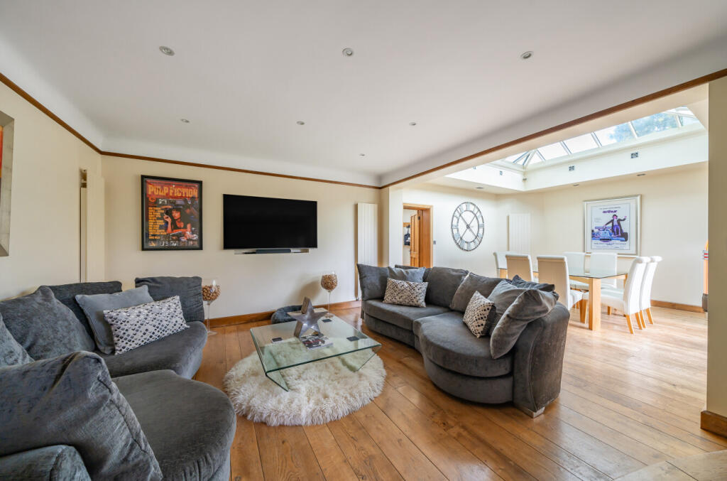 Additional property image - Bickley Park Road, Bickley, Kent, BR1