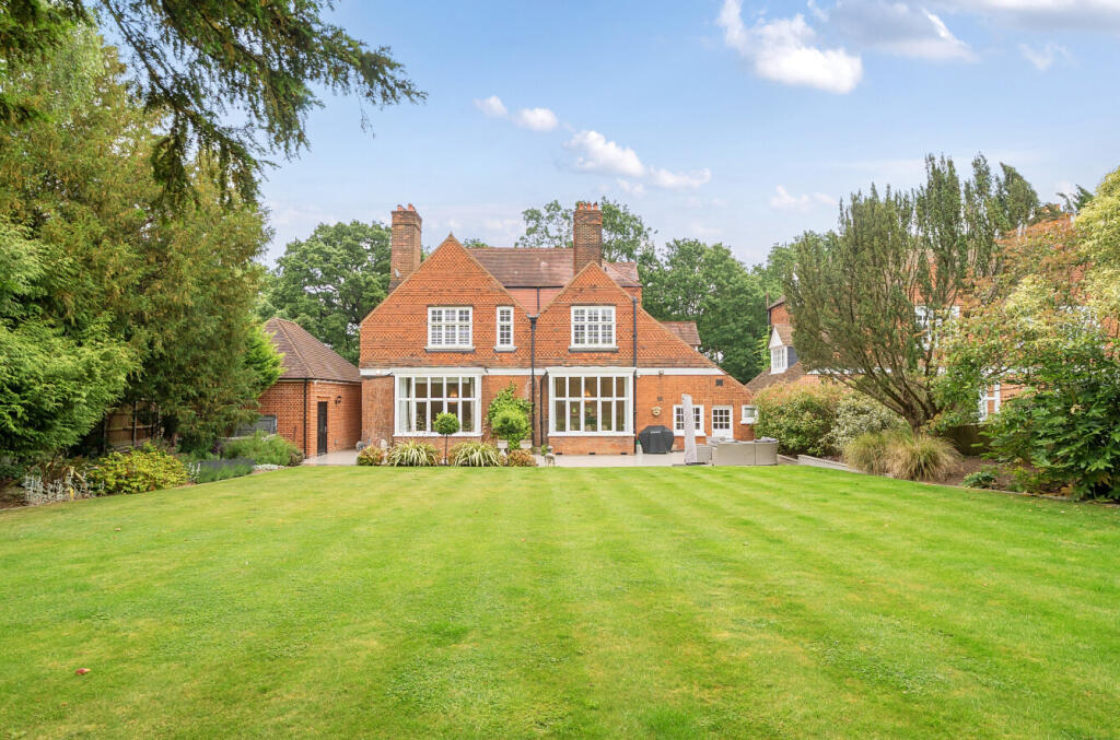 Main image of property: St. Pauls Cray Road, Chislehurst, Kent, BR7