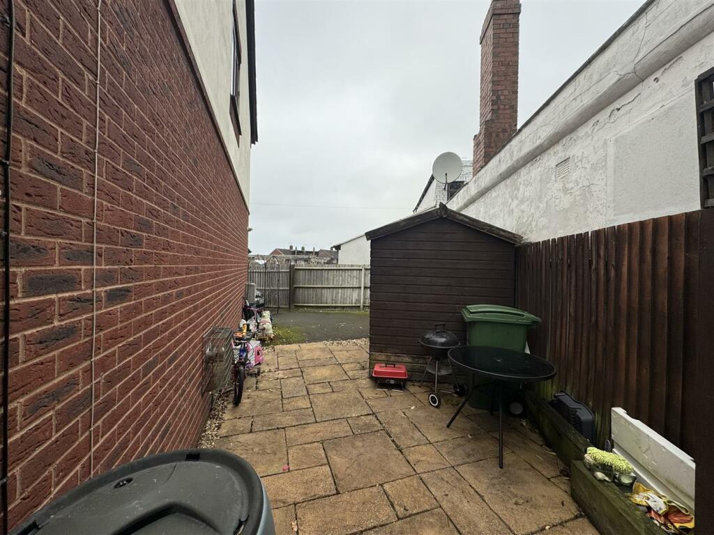 Additional property image - Park Road, Halesowen