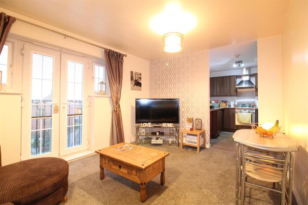 Additional property image - Severn Rise, Rowley Regis