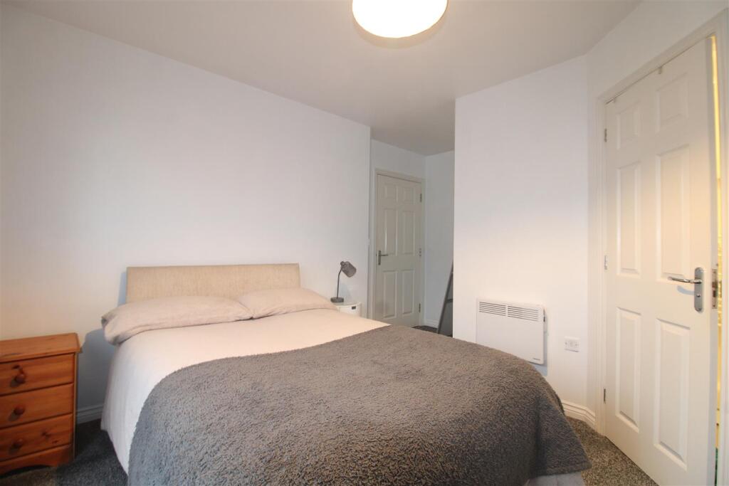 Additional property image - Severn Rise, Rowley Regis