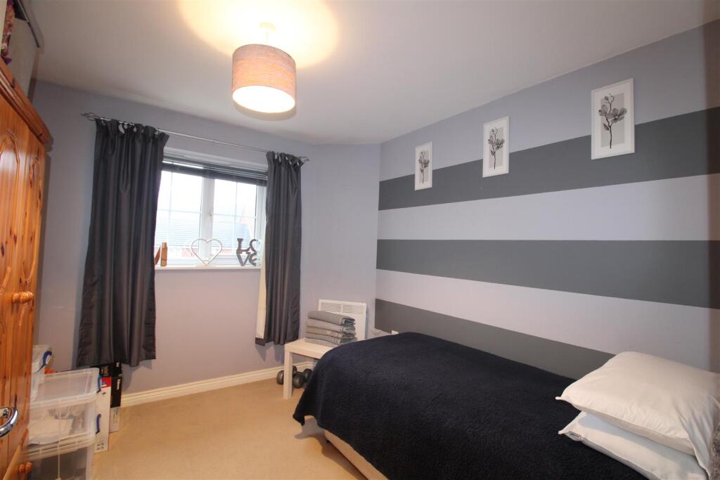 Additional property image - Severn Rise, Rowley Regis