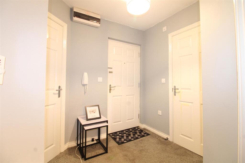 Additional property image - Severn Rise, Rowley Regis