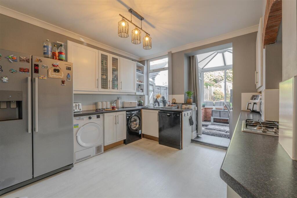 Additional property image - Station Road, Cradley Heath