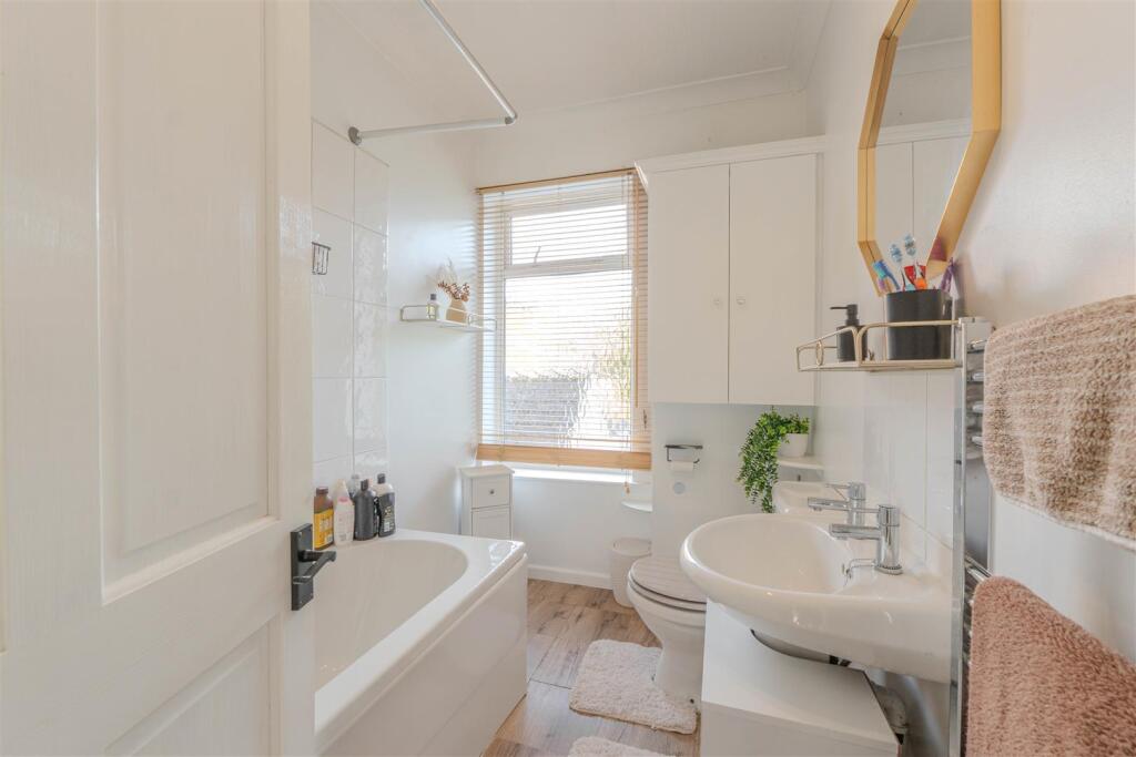Additional property image - Station Road, Cradley Heath
