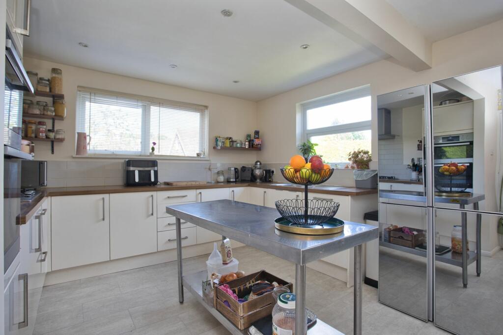 Primary image of Beech Grove, Cliffsend, CT12