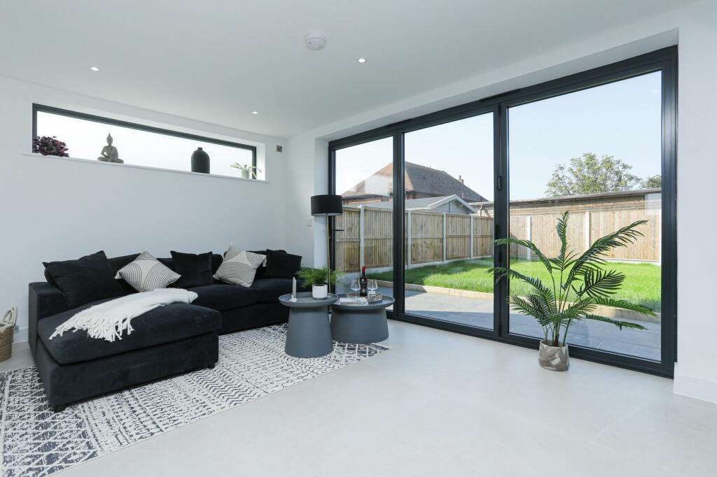 Additional property image - Haine Lodge, Ramsgate, CT12