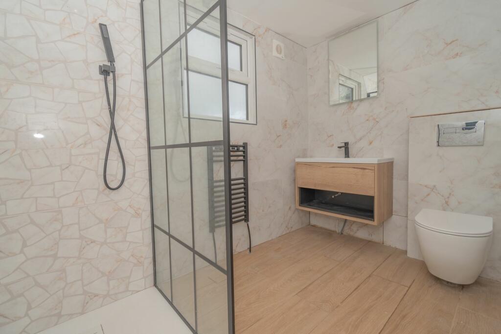 Additional property image - West Cliff Road, Ramsgate, CT11