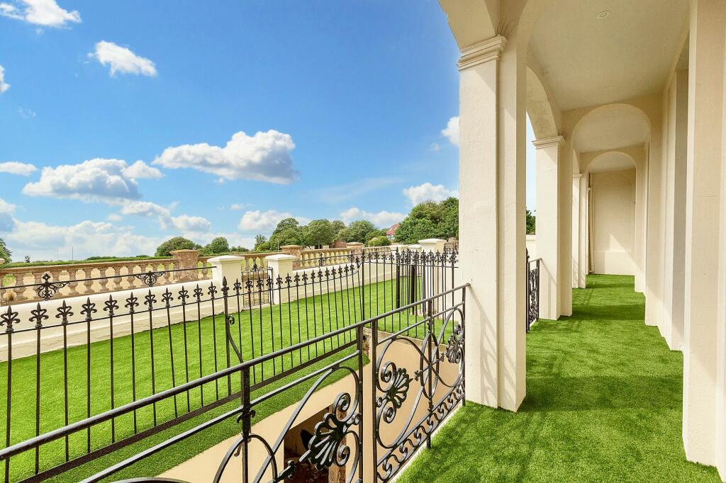Additional property image - Westcliff Terrace Mansions, Ramsgate, CT11