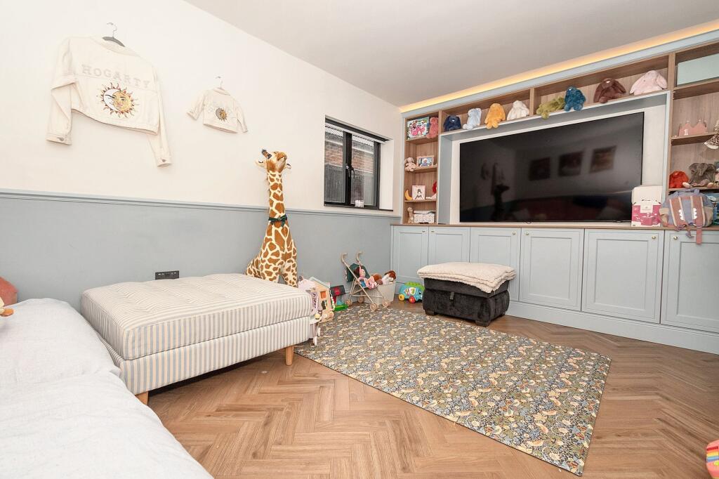 Additional property image - Cliff View Road, Cliffsend, CT12