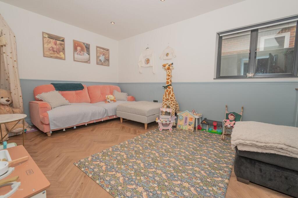 Additional property image - Cliff View Road, Cliffsend, CT12