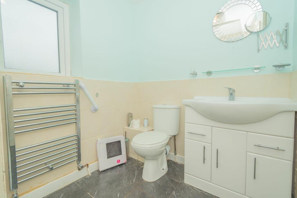 Additional property image - High Street, Minster, CT12