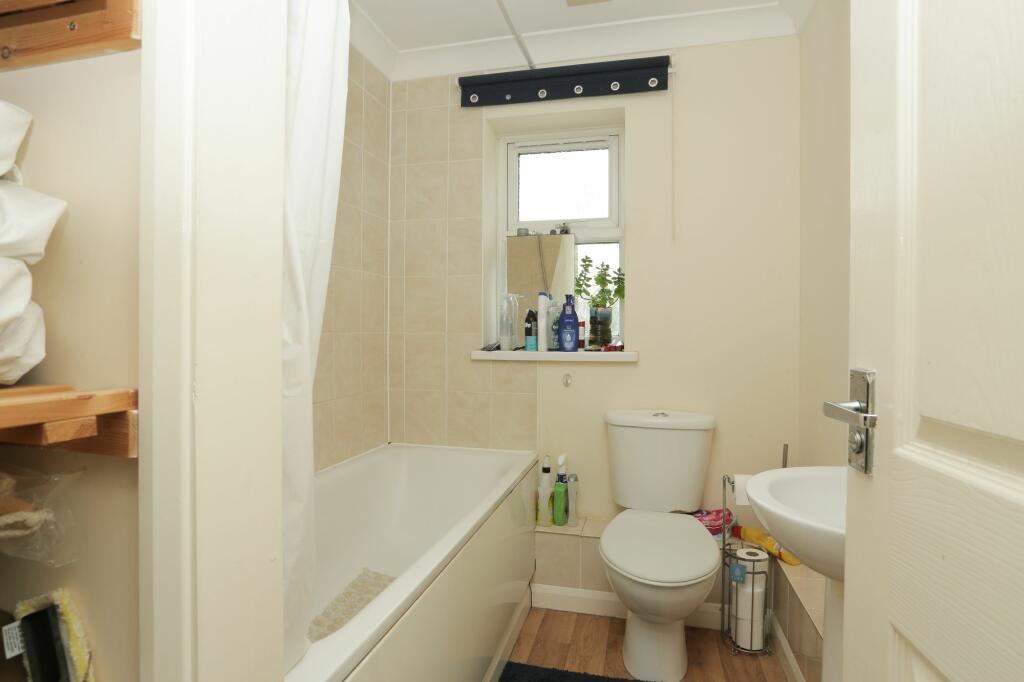 Additional property image - Grotto Gardens, Margate, CT9