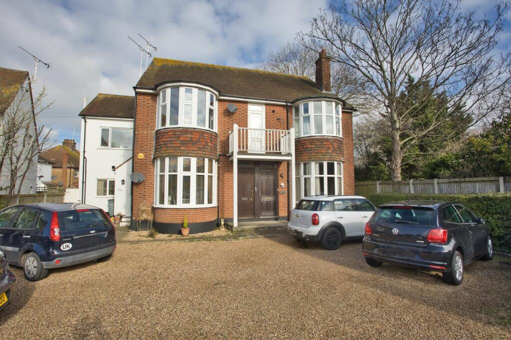 1 bedroom ground floor flat for sale in Canterbury Road, Margate, CT9