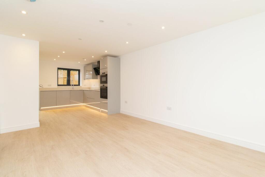 Additional property image - Tivoli Park Gardens, Margate, CT9