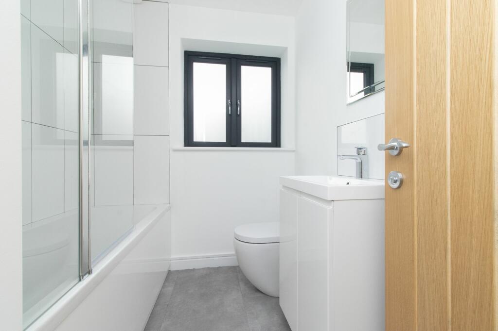 Additional property image - Tivoli Park Gardens, Margate, CT9