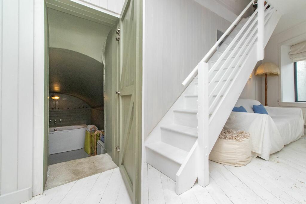 Additional property image - St. Johns Road, Margate, CT9