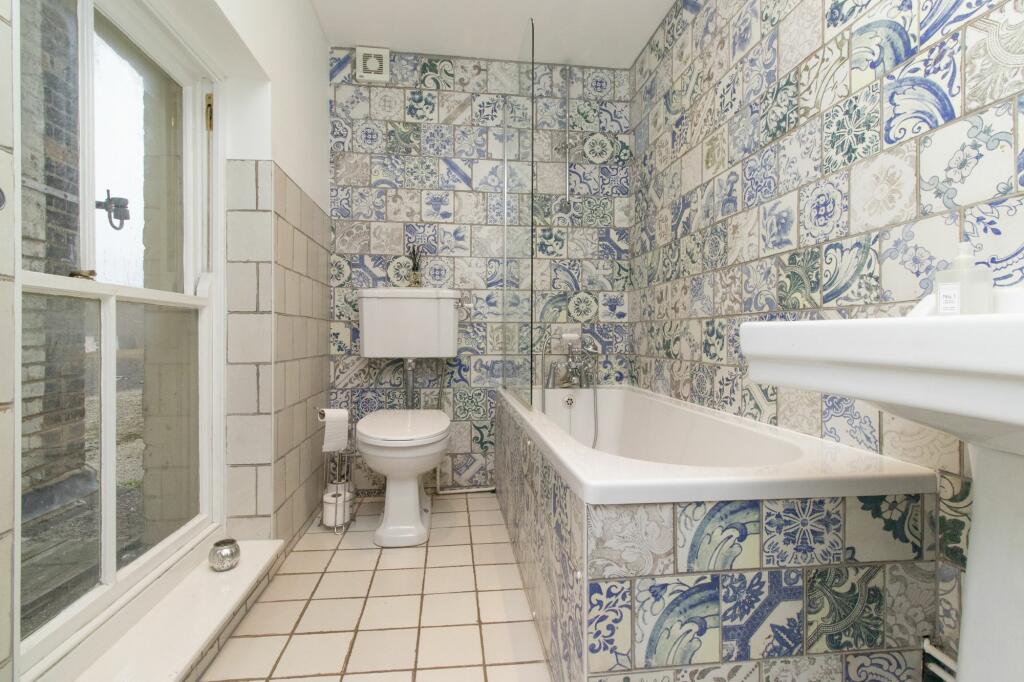 Additional property image - Cliff Terrace, Margate, CT9