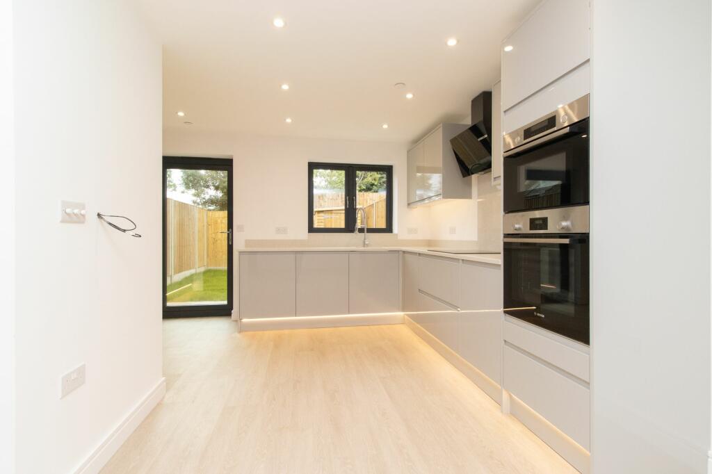 Additional property image - Tivoli Park Gardens, Margate, CT9