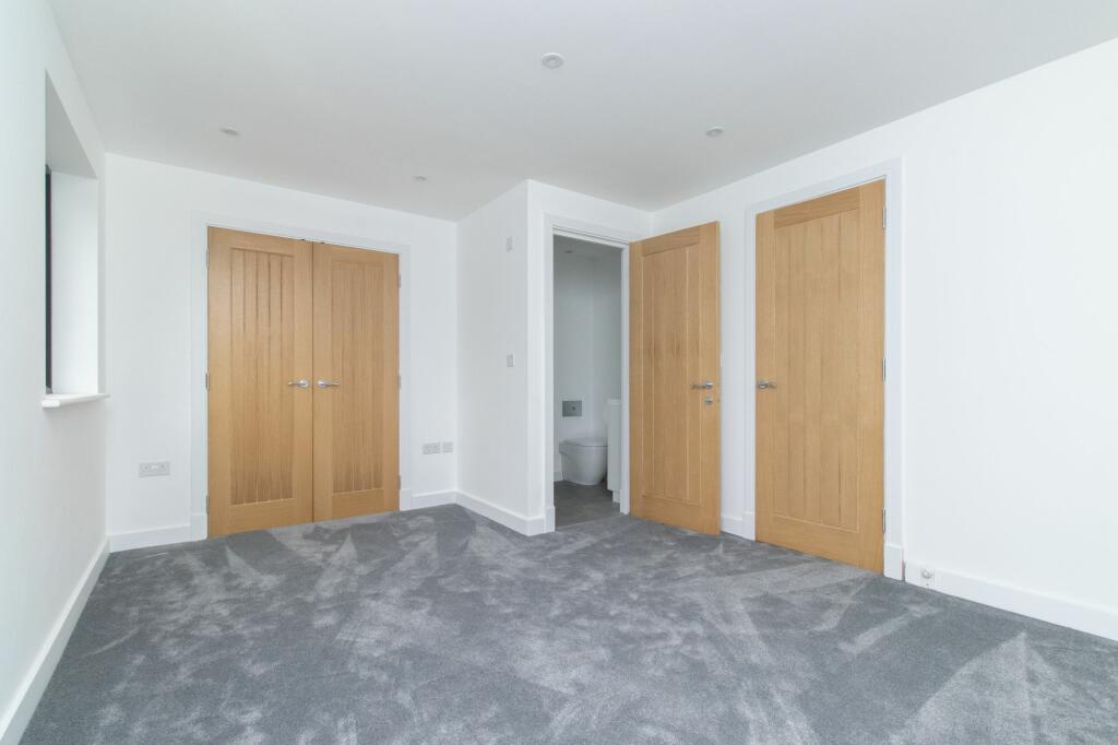 Additional property image - Tivoli Park Gardens, Margate, CT9