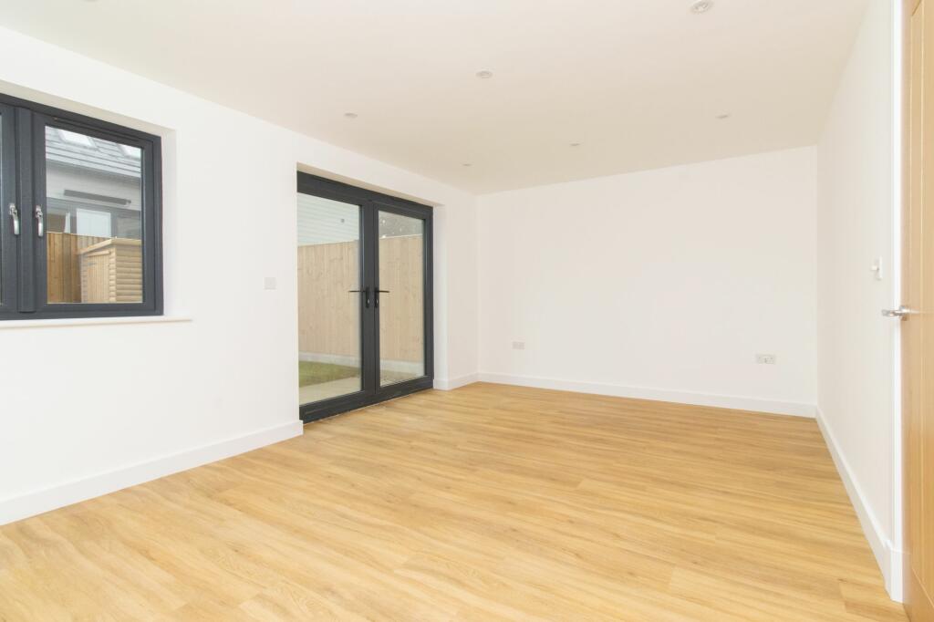 Additional property image - Tivoli Park Gardens, Margate, CT9