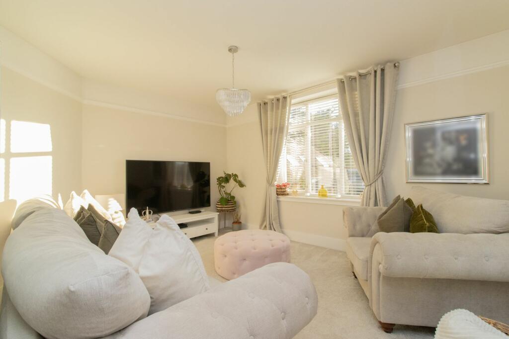 Additional property image - Beresford Gardens, Cliftonville, CT9