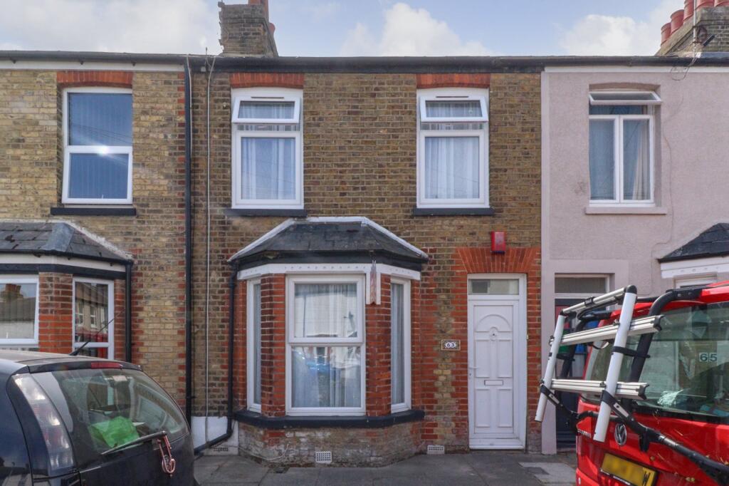 3 bedroom terraced house