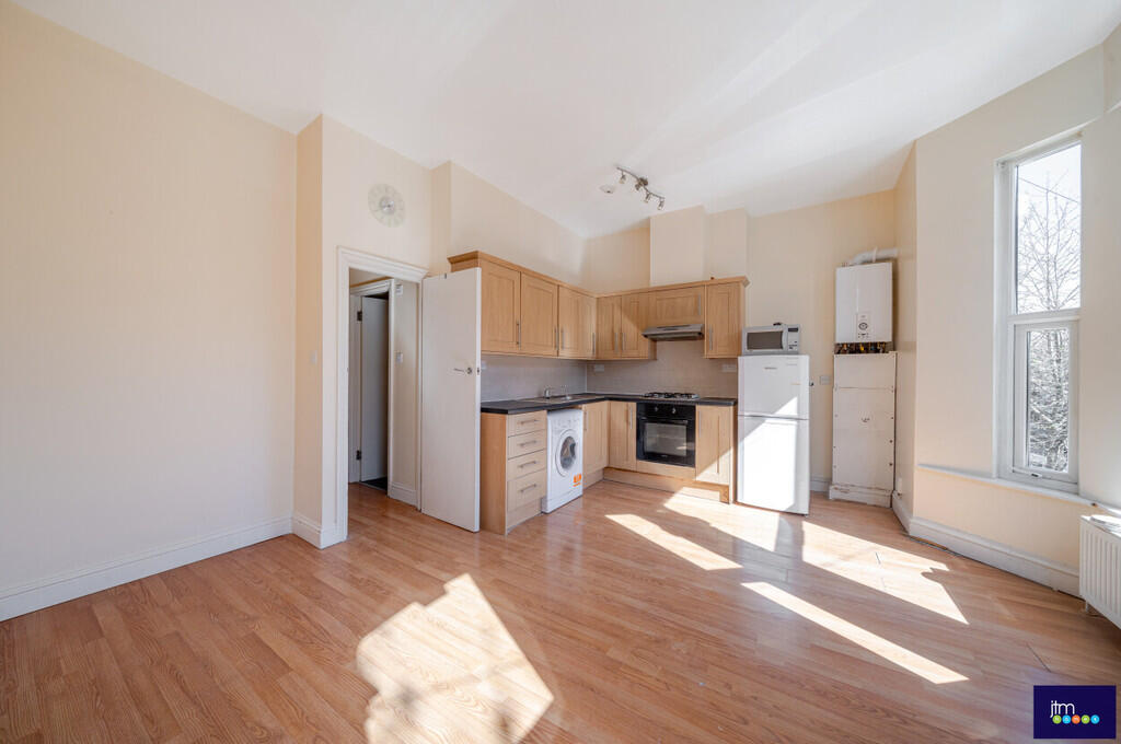 Main image of property: Fairbridge Road, N19