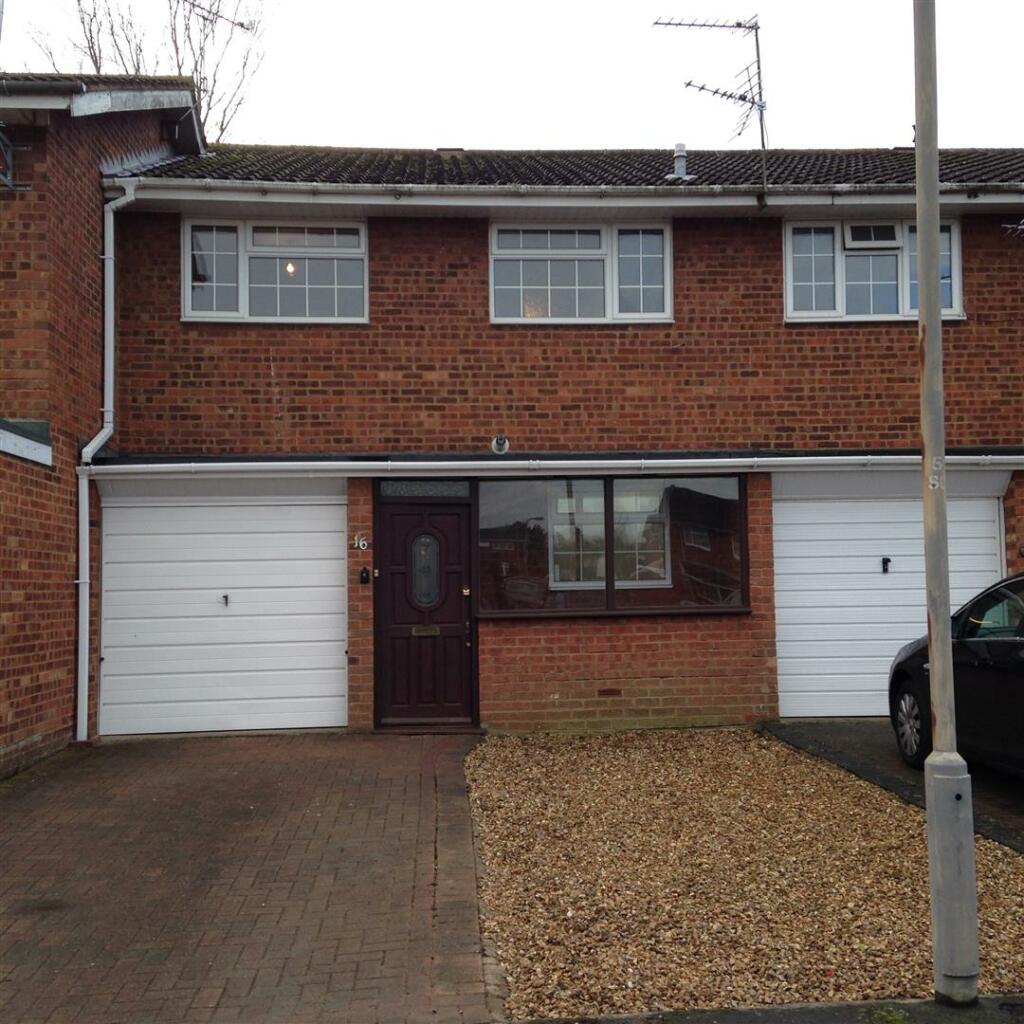 3 bedroom terraced house for rent in Bletchley, MK2