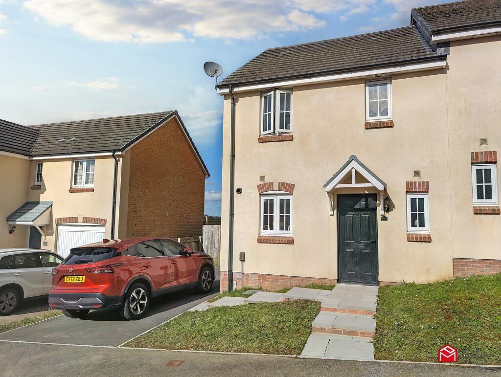 3 bedroom semi-detached house for sale in Emily Fields, Birchgrove, Swansea. SA7 9NJ, SA7
