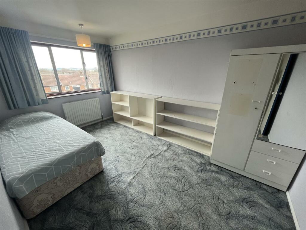 3 bedroom for sale in Plumley Road, Handforth, Wilmslow, SK9