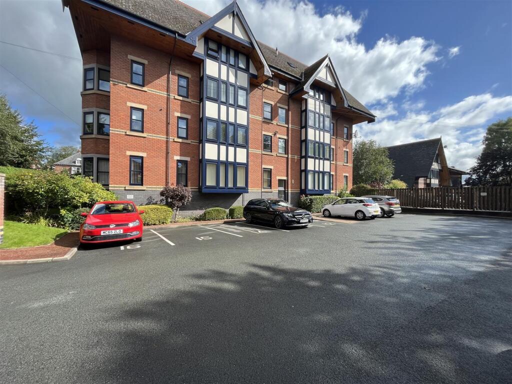 Main image of property: Kennerleys Lane, Wilmslow