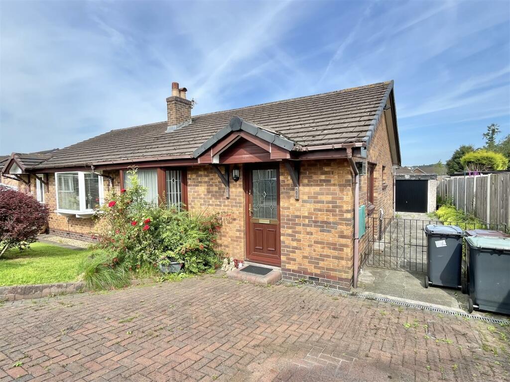 Main image of property: Wiltshire Drive, Glossop