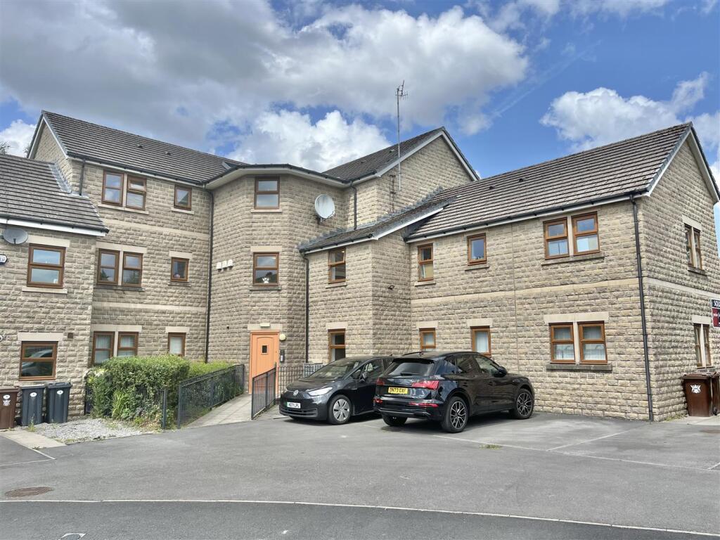 Main image of property: Rhodes Top, Padfield, Glossop