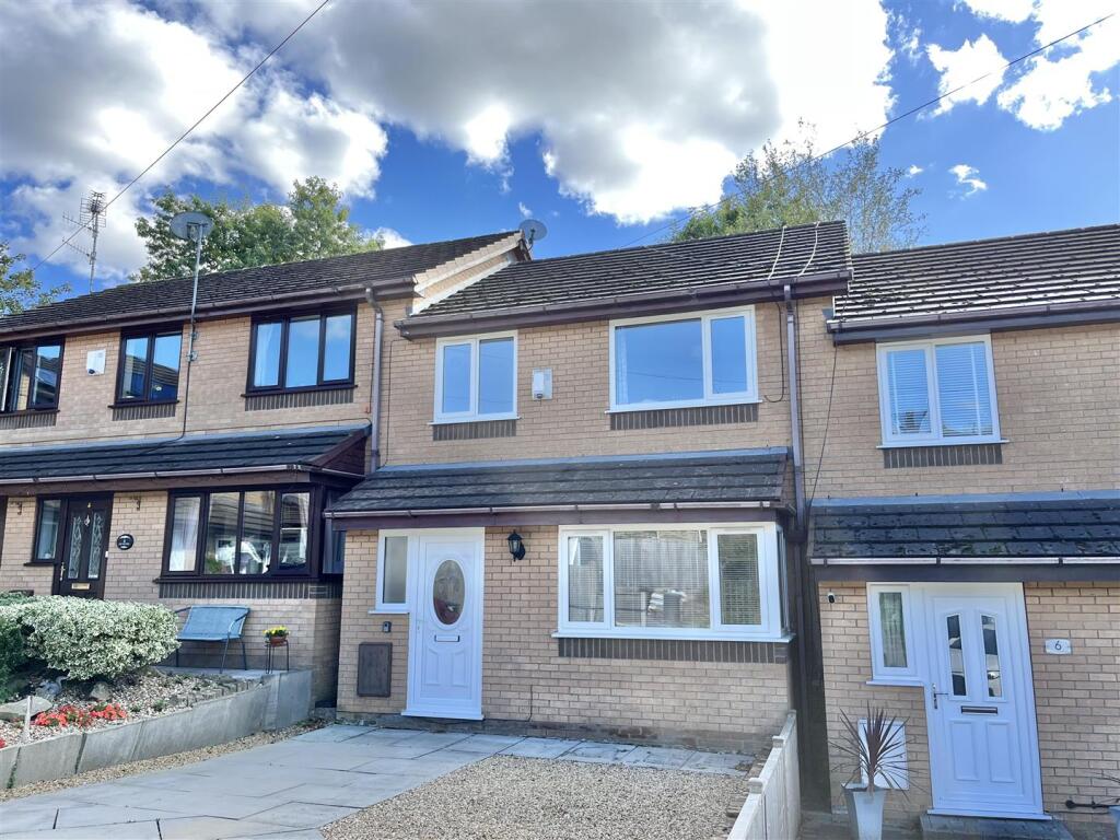 Main image of property: Ashton Gardens, Glossop