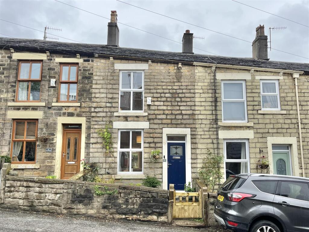 Main image of property: New Road, Tintwistle, Glossop
