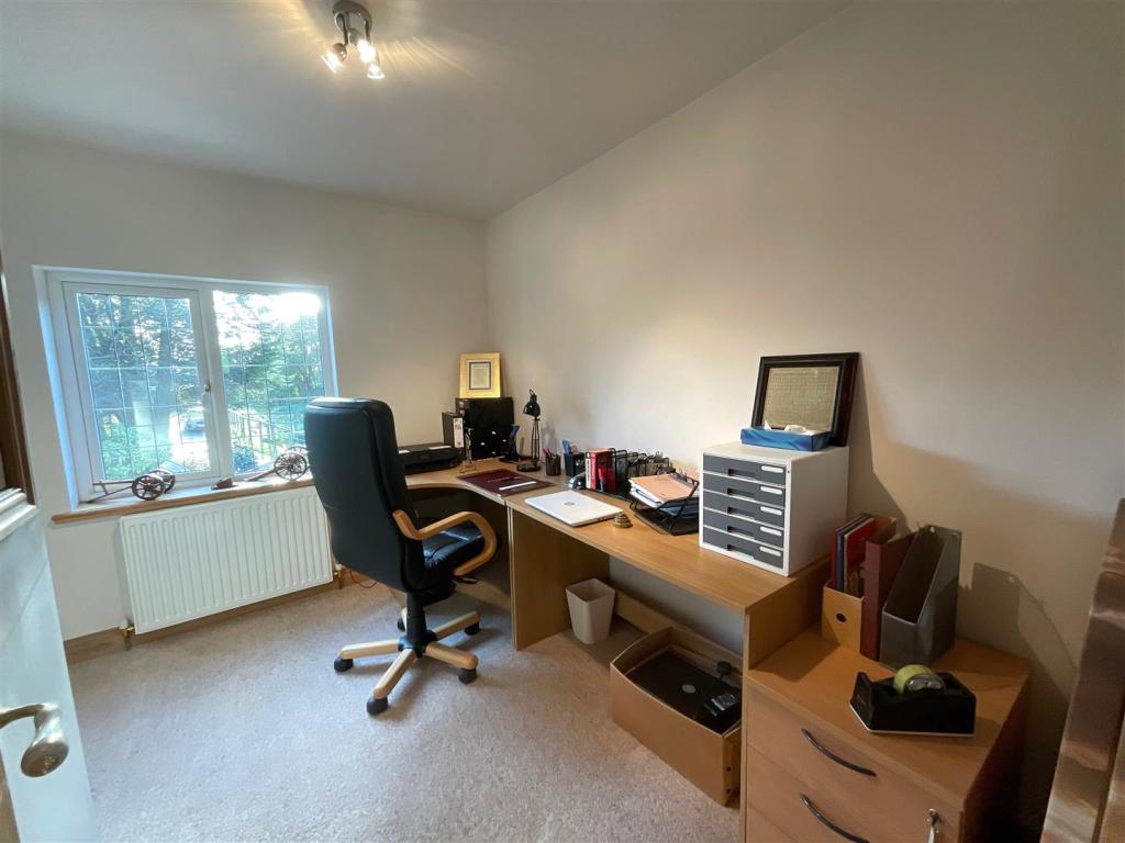 4 bedroom detached house for sale in Melandra Farm, Lower Gamesley