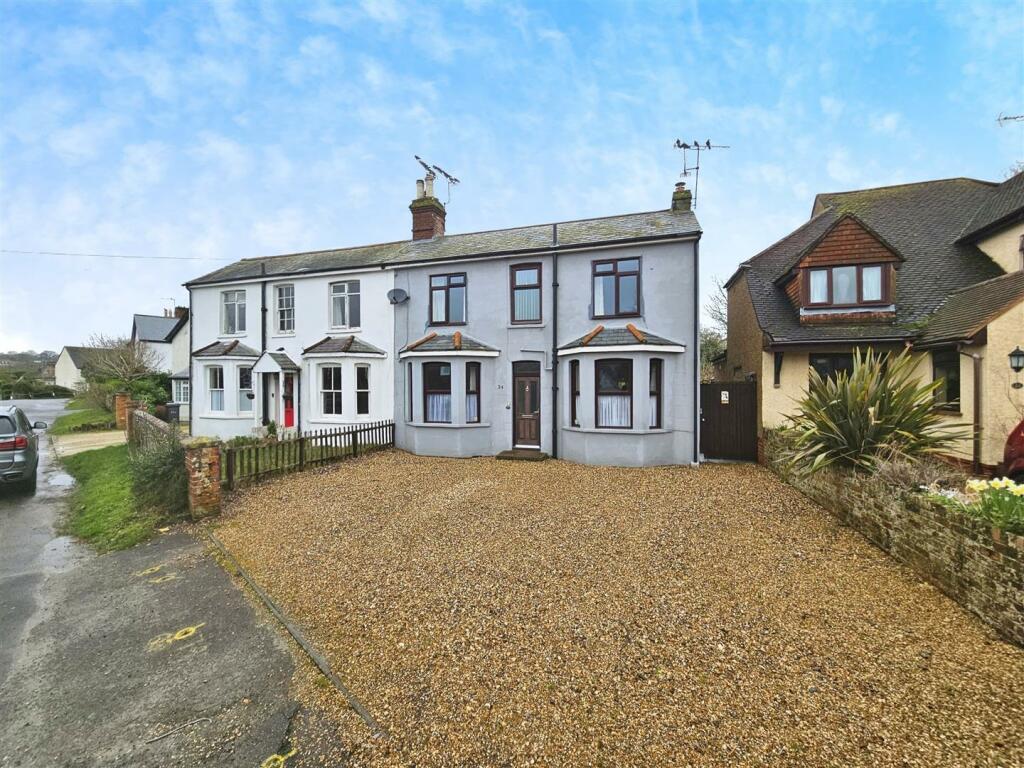 4 bedroom semidetached house for sale in Wings Road, Upper Hale