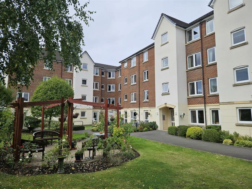 Main image of property: Windsor Way, Aldershot