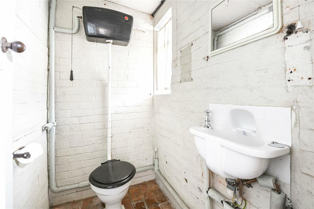 Additional property image - London Road, Sayers Common, Hassocks, West Sussex, BN6